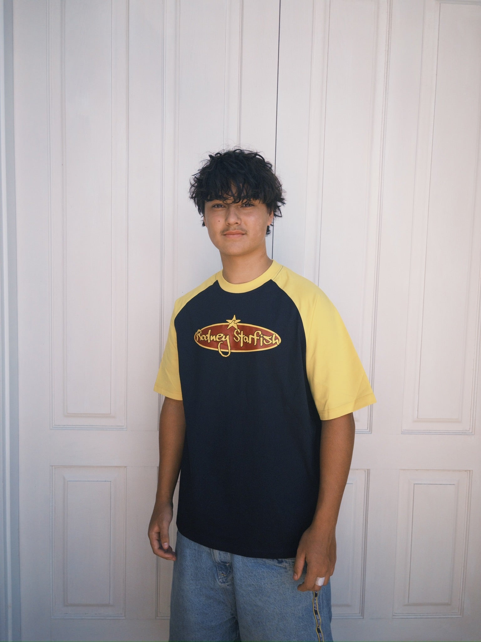Rodney Starfish yellow and navy raglan tee