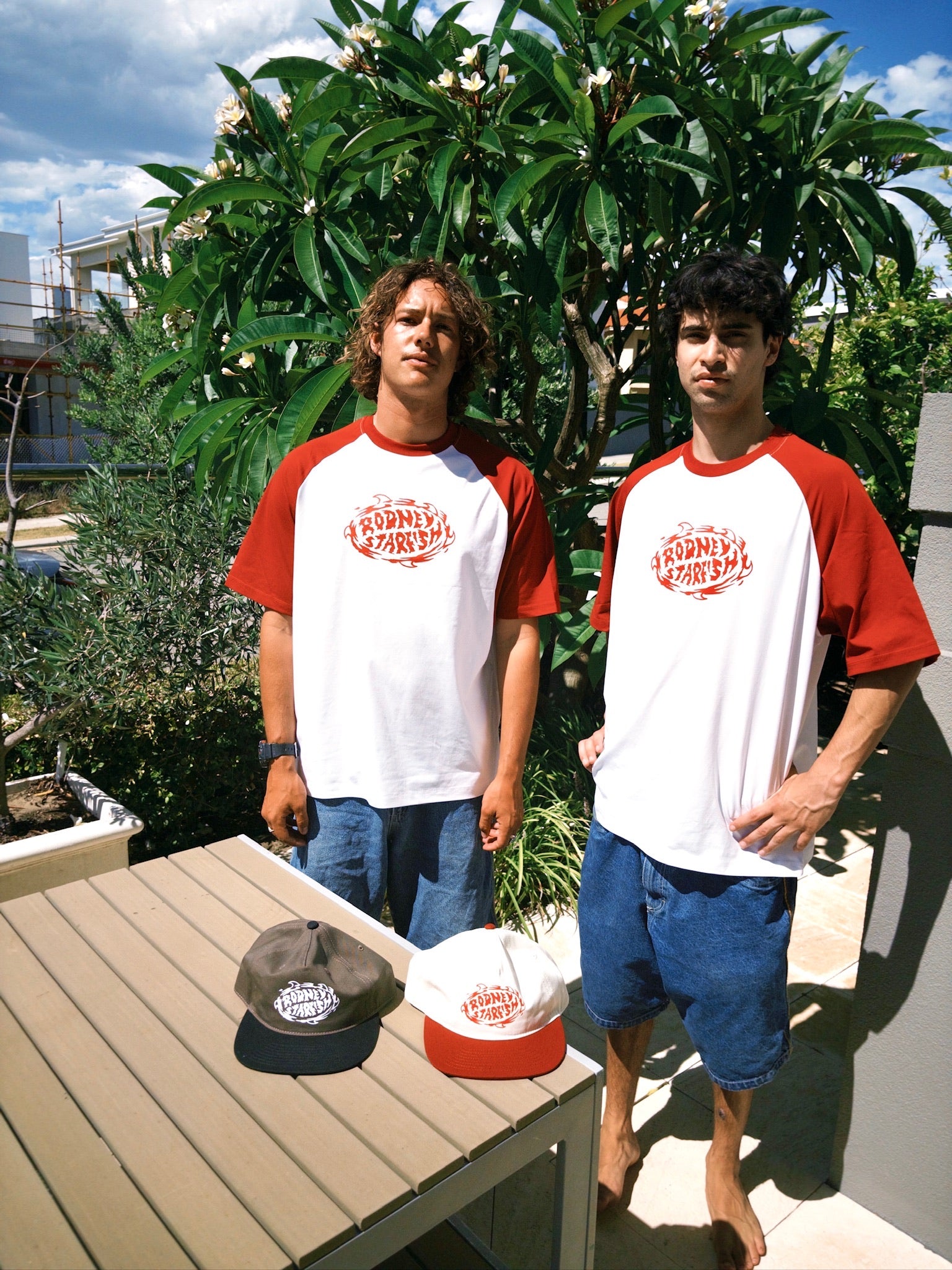 Rodney Starfish red and white raglan tee